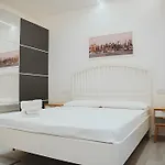 Ezlin House -quattro Passi Dal Mare *