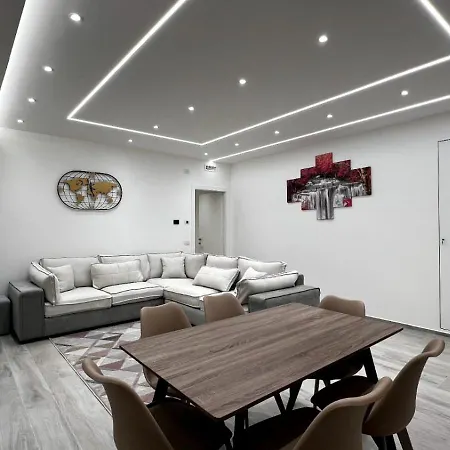 Ezlin House -quattro Passi Dal Mare Villa