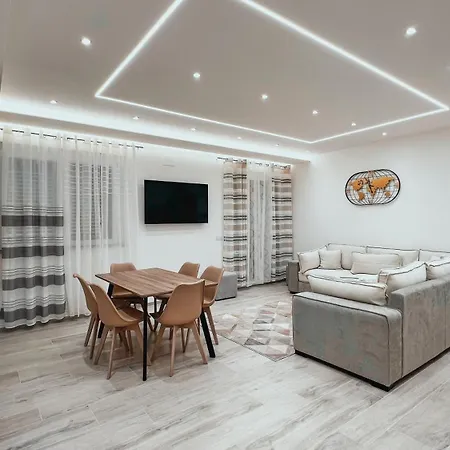 Ezlin House -quattro Passi Dal Mare Villa