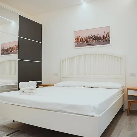 Ezlin House -quattro Passi Dal Mare Villa *