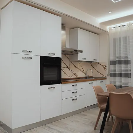 Ezlin House -quattro Passi Dal Mare Villa Savona