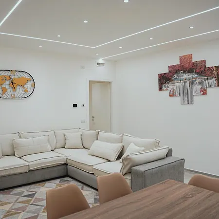 Villa Ezlin House -quattro Passi Dal Mare