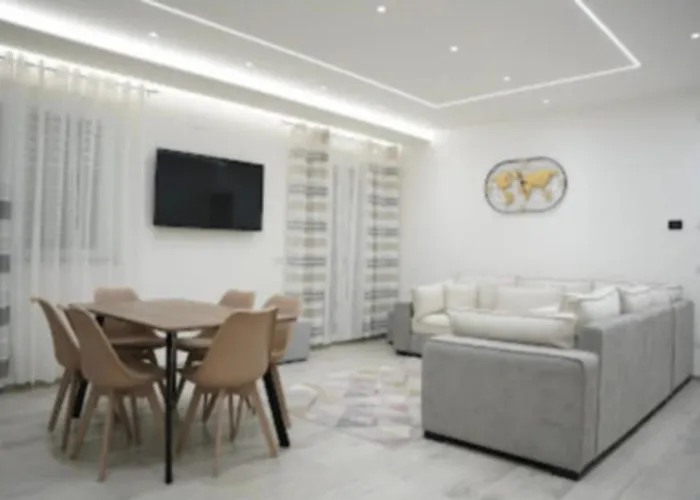 Ezlin House -quattro Passi Dal Mare Villa *