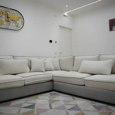 Villa Ezlin House -quattro Passi Dal Mare