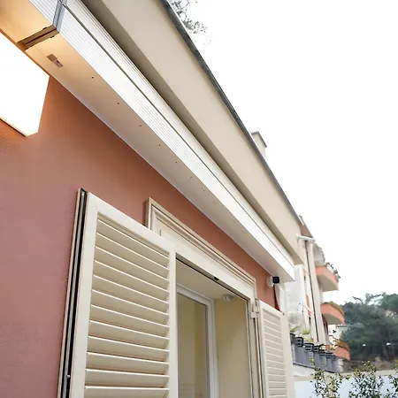 Ezlin House -quattro Passi Dal Mare
