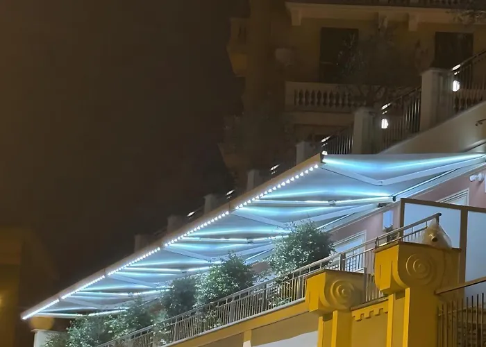 Ezlin House -quattro Passi Dal Mare سافونا