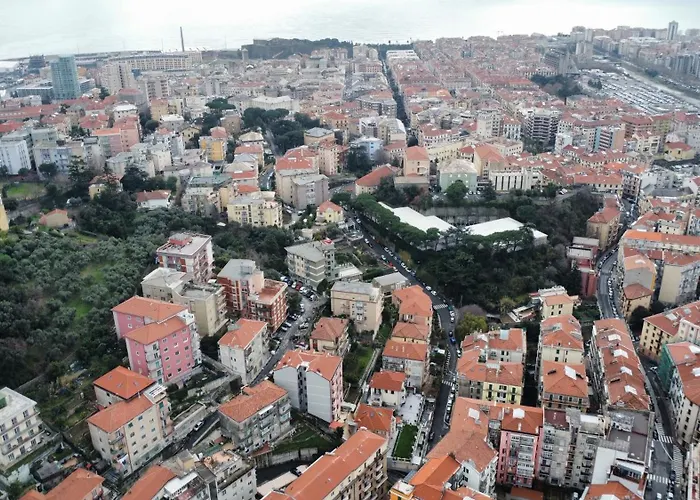 Ezlin House -quattro Passi Dal Mare Σαβόνα